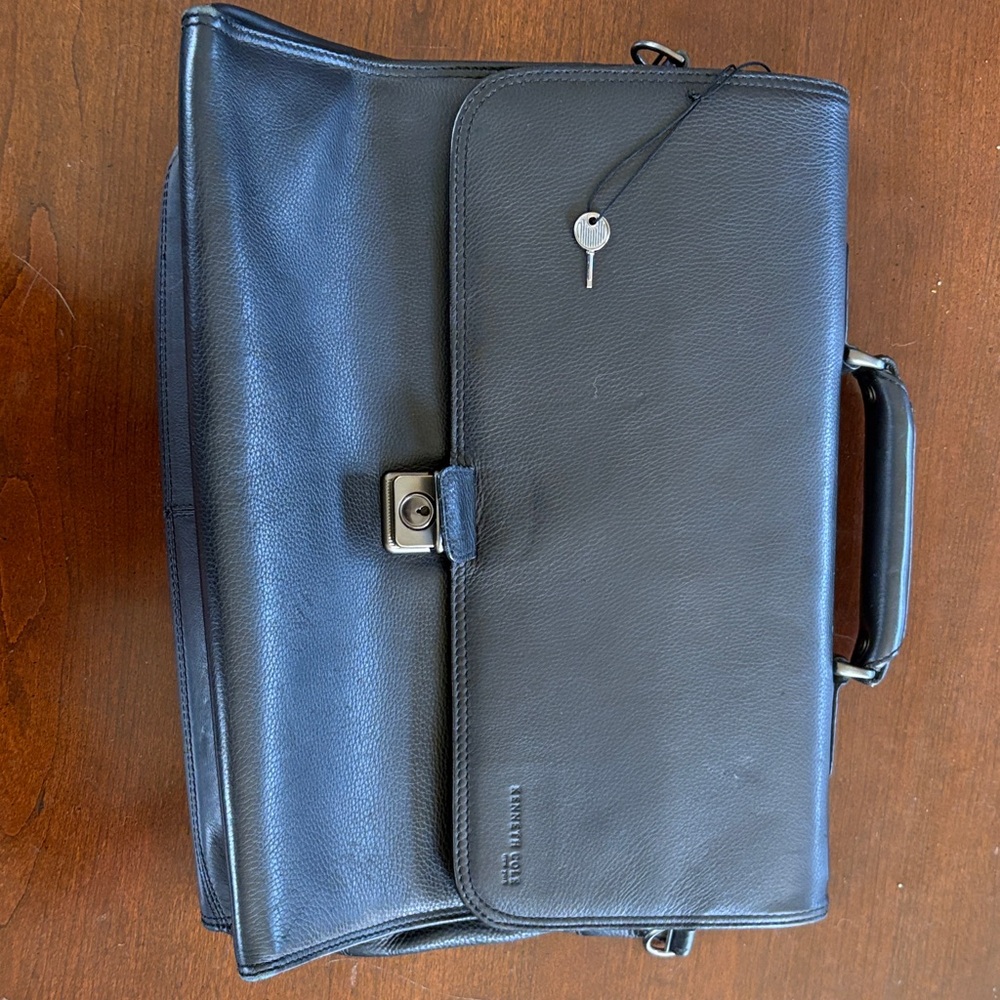 Kenneth Cole Black Leather Briefcase with Lock